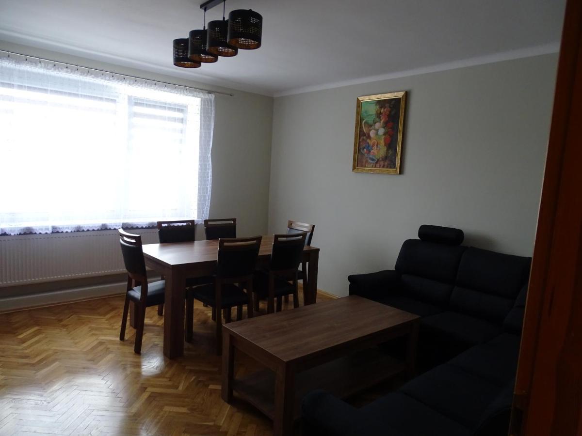 Mieszkania Pracowniczo-Turystyczne Zelazna  Esterno foto